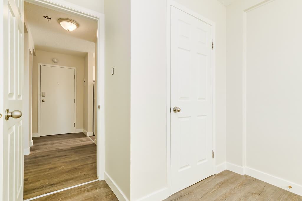 Cavendish Apartments 12025 82 St Nw, Edmonton, AB T5B 2W5 Zumper