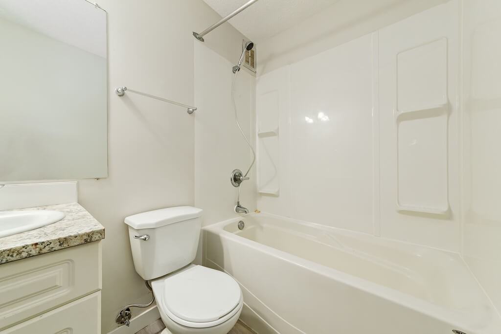 Shannon Villa Apartments 11832 88 St Nw, Edmonton, AB T5B 3R8 Zumper