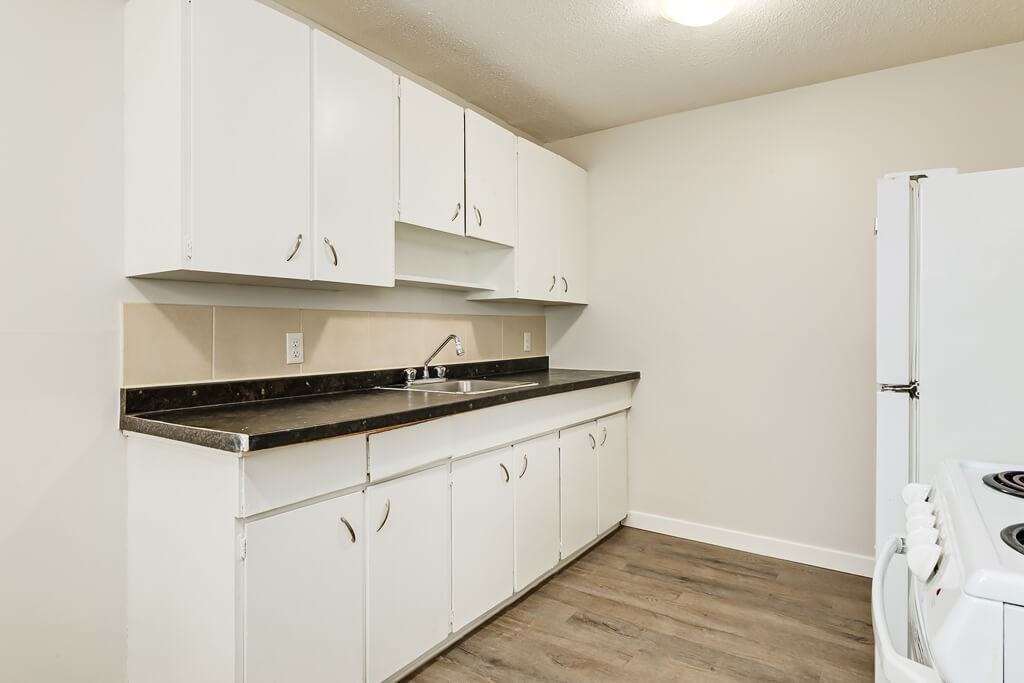 Shannon Villa Apartments 11832 88 St Nw, Edmonton, AB T5B 3R8 Zumper