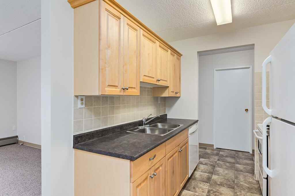 Heritage House Apartments 29 7 St Ne, Medicine Hat, AB T1A 5P4 Zumper