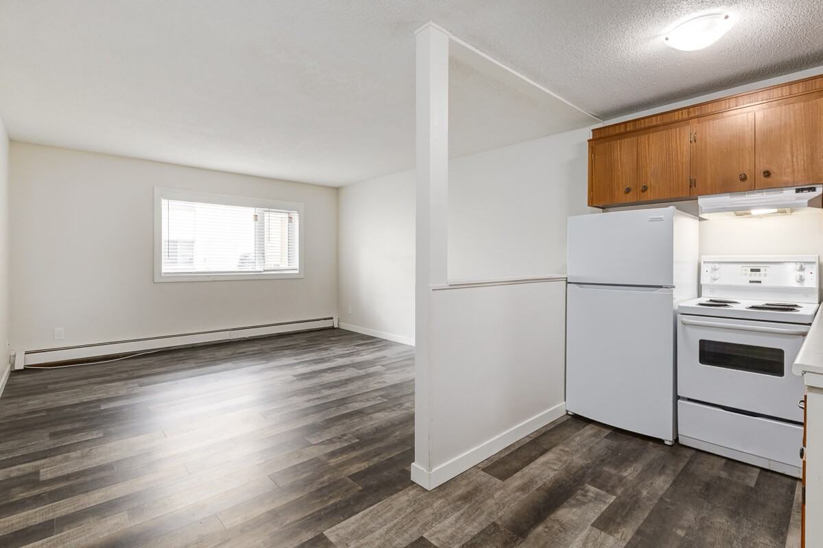 Angus Lodge Apartments 2131 Angus St 2115, Regina, SK S4T 2A1 Zumper