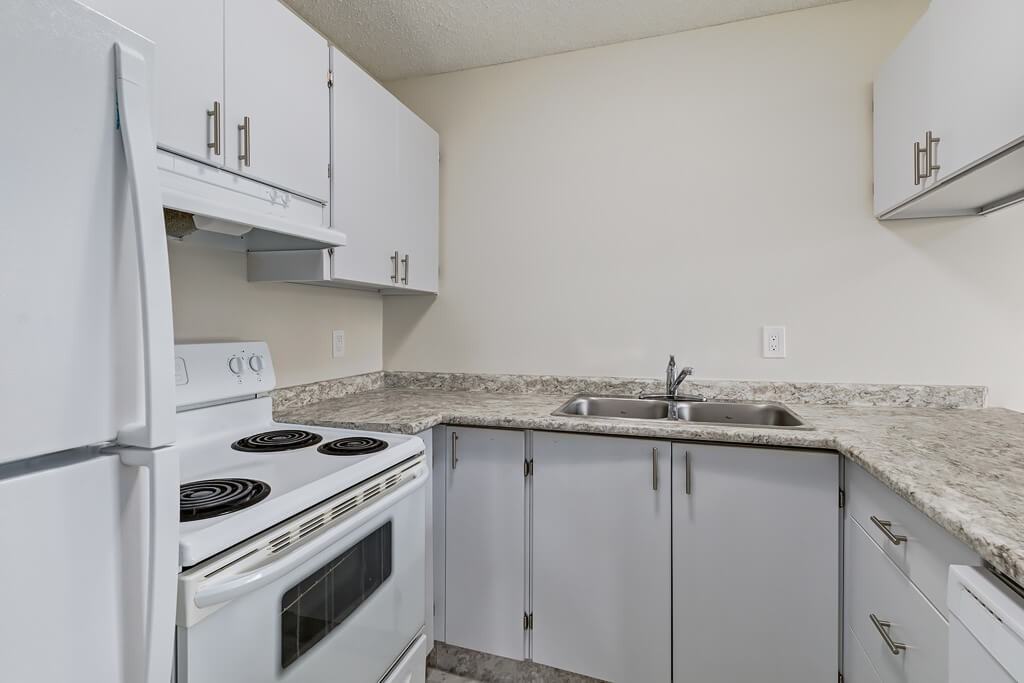 Kenwood Manor Apartments 242 Pinehouse Dr, Saskatoon, SK S7K 4X2 Zumper