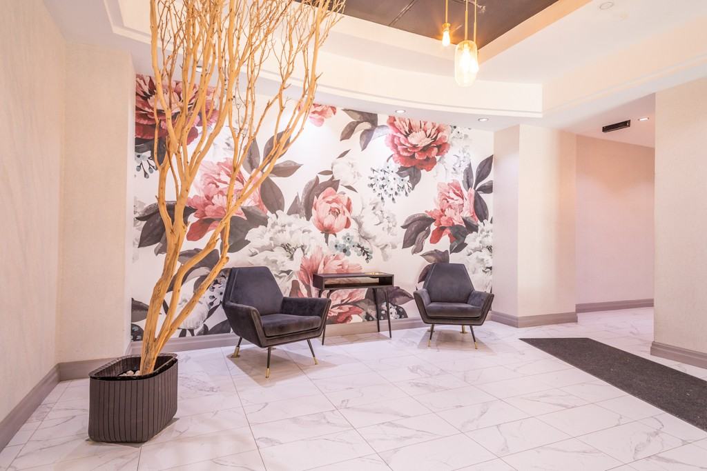 BloorYonge Residences Apartments 88 Bloor St E, Toronto, ON M4W 3G9