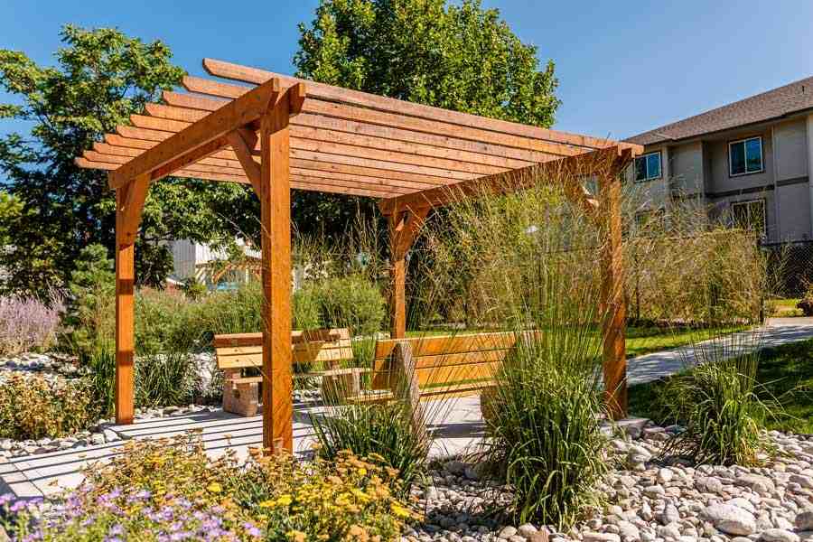 Ridgecrest Place Apartments 151 Duncan Ave W, Penticton, BC V2A 0C1