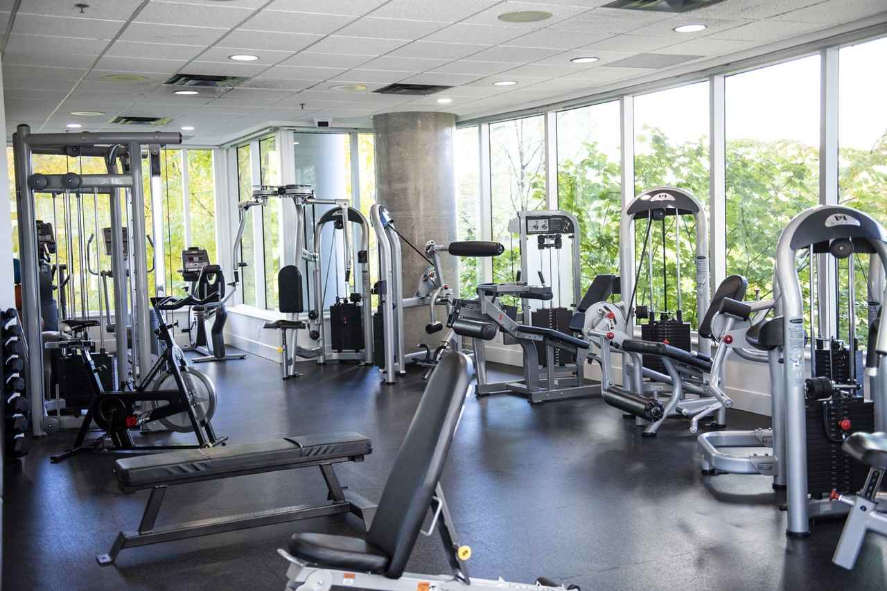 Bayshore Outlook Apartments 699 Cardero St, Vancouver, BC V6G 3H7