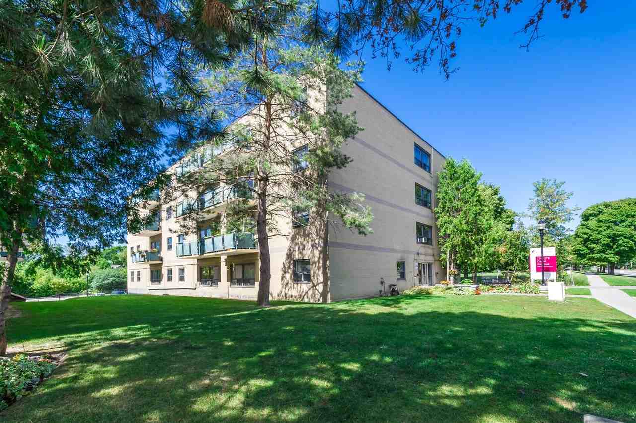 Cedar Avenue Apartments 274 Cedar Ave, Richmond Hill, ON L4C 2B4 Zumper