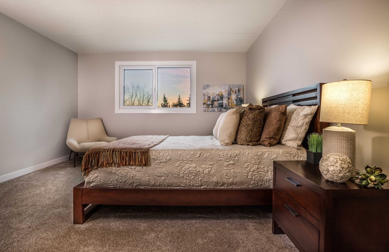 60 Whellams Lane Apartments in Kildonan Drive, Winnipeg, MB R2G 2G7