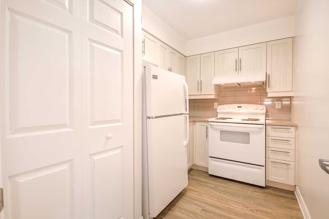 Lakeshore Villa Apartments 1270 Ch Herron, Dorval, QC H9S 1B5 Zumper