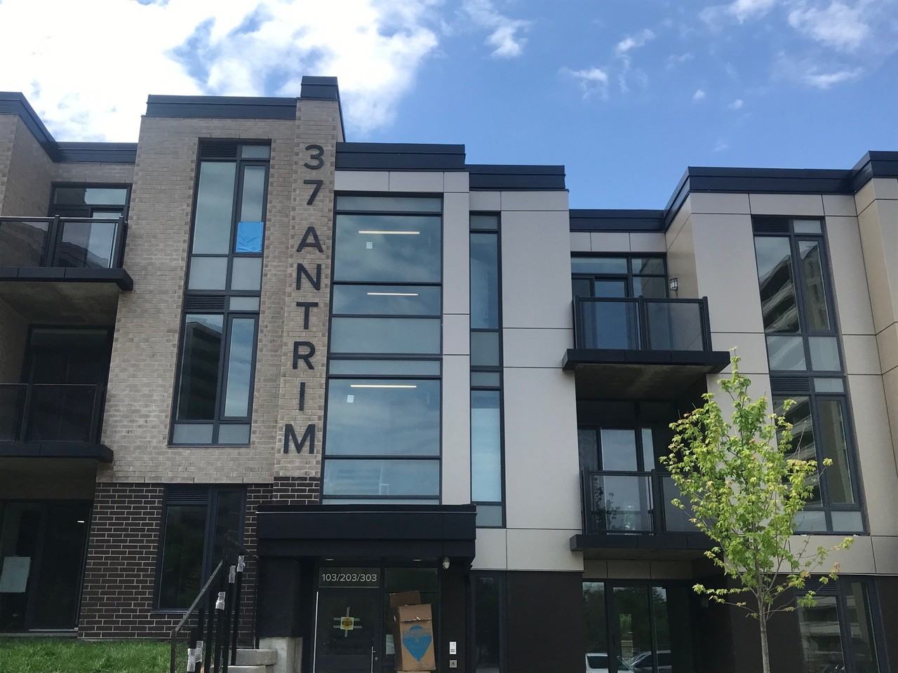 Apartment for rent 37 Antrim Crescent Apartments 37 Antrim Cres