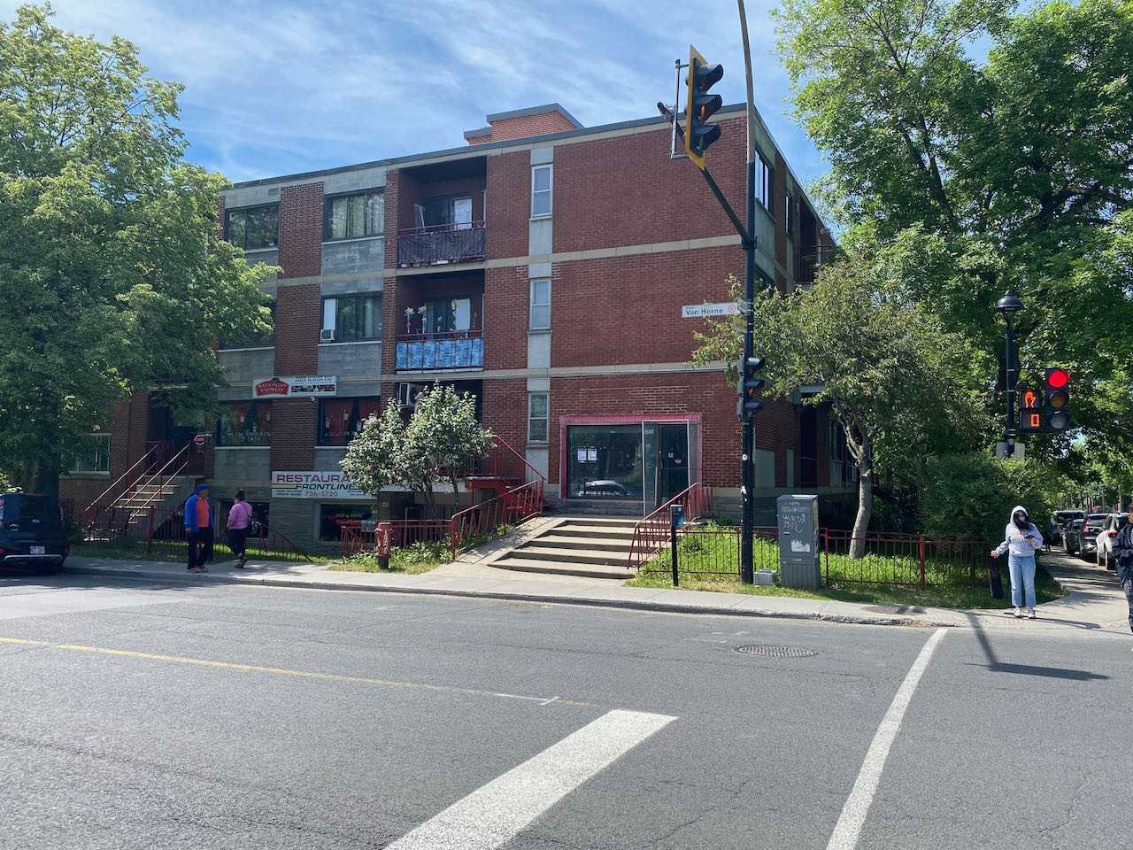 46054615 Ave Van Horne Apartments 4605 Av Van Horne, Montréal, QC