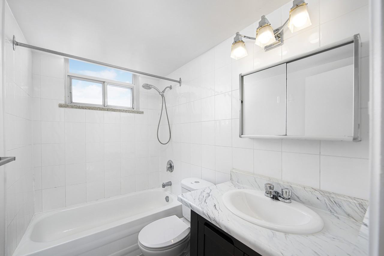 Summit Place Apartments 1441 Lawrence Ave E, Toronto, ON M4A 1W3 Zumper