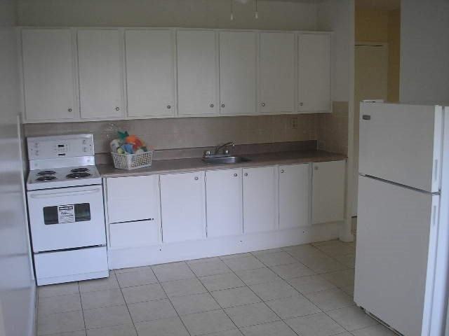 Seeley Estates Apartments 18, 24, 25 & 27 Seeley Drive, Toronto, ON