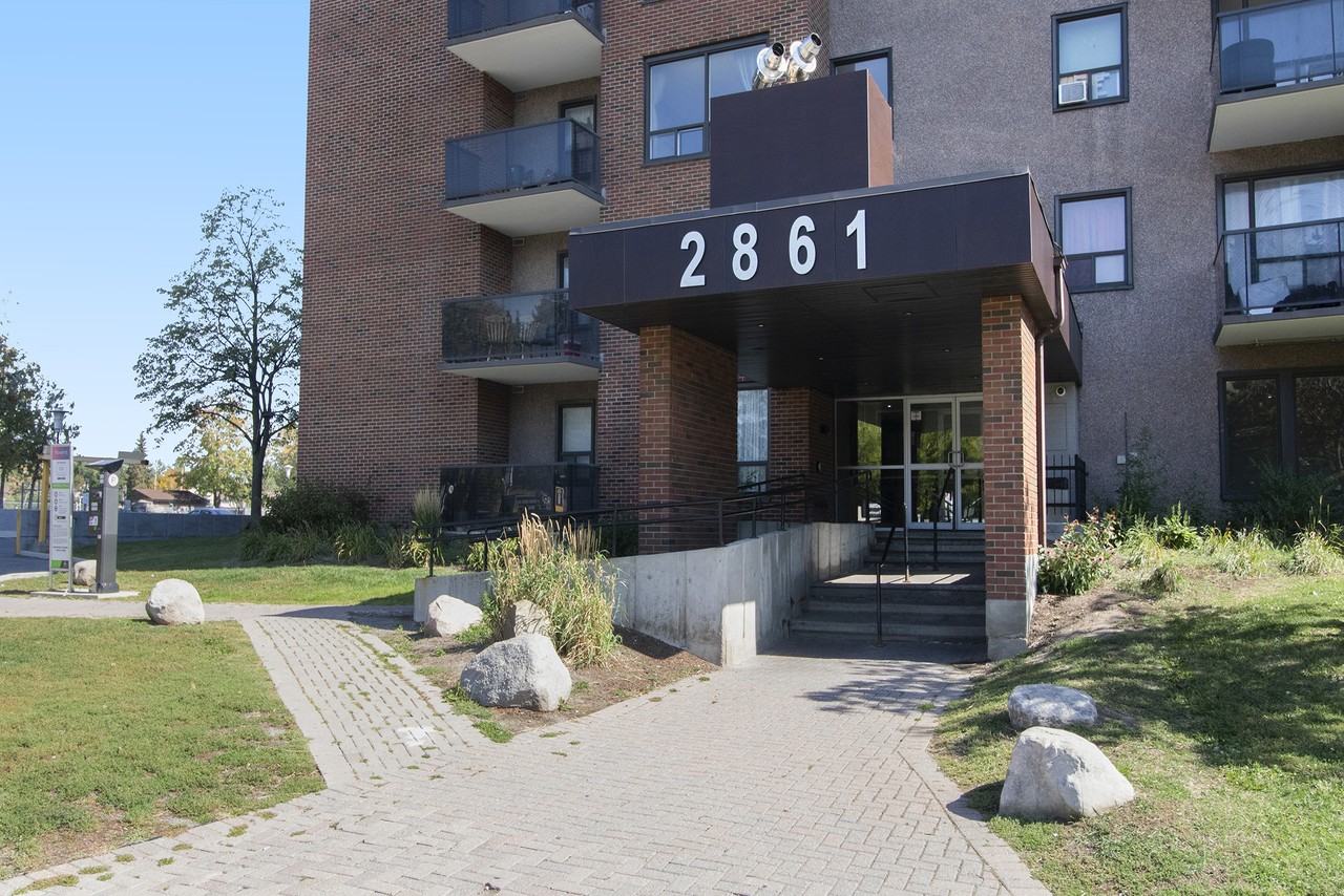 The Cardinal Apartments 2861 Baycrest Dr, Ottawa, ON K1V 8X8 Zumper