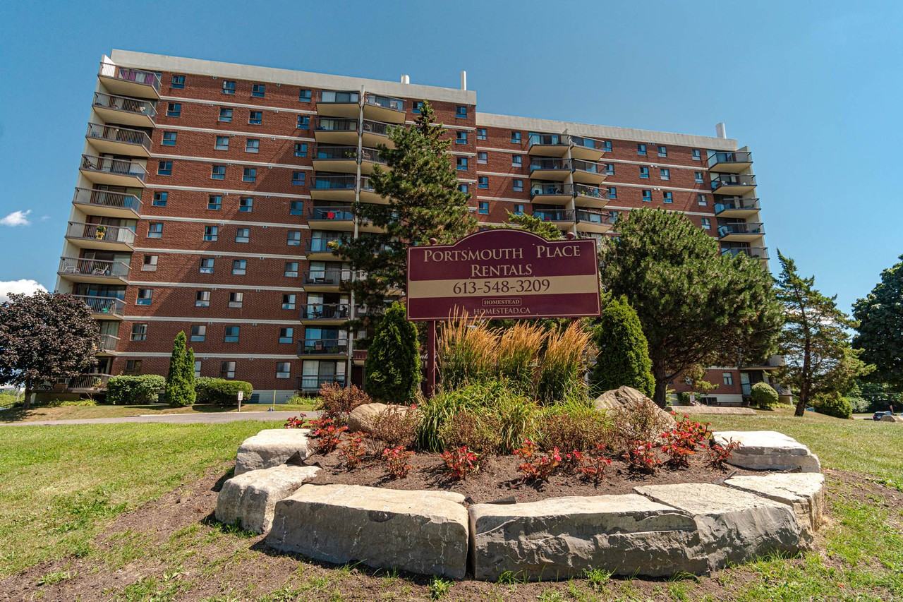 Portsmouth Place West Apartments 523 Portsmouth Ave, Kingston, ON K7M