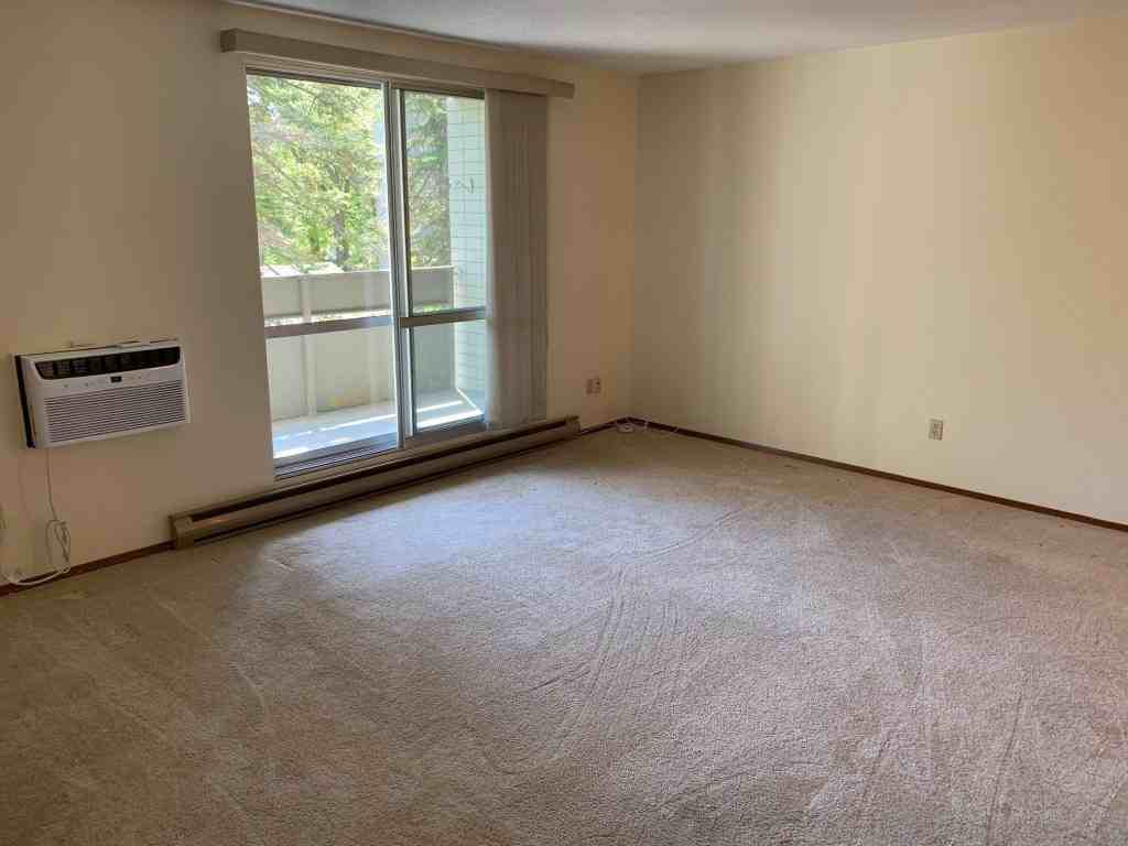 White Oak Glen Apartments 150 Hendon Ave, Winnipeg, MB R3R 1V8 Zumper