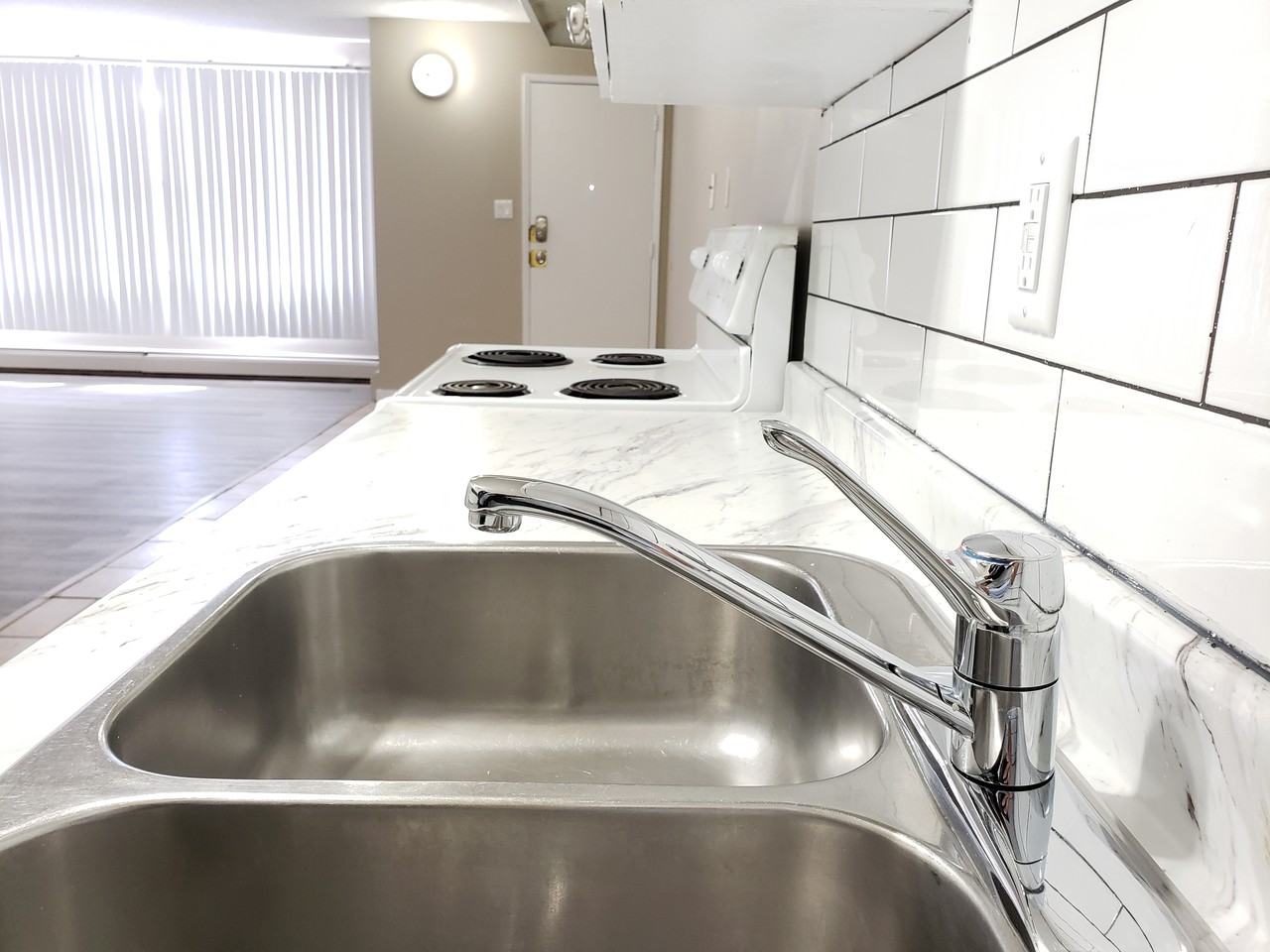 Clareview Court Apartments 3820 134 Ave Nw, Edmonton, AB T5A 3J8 Zumper