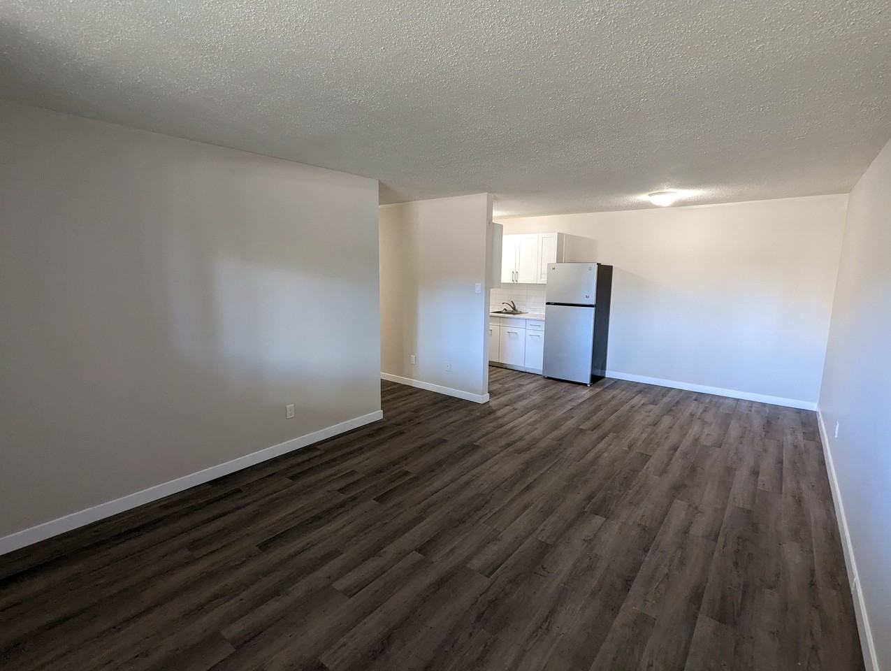 Lancelot Apartments 1702 22nd St W, Saskatoon, SK S7M 0T5 Zumper