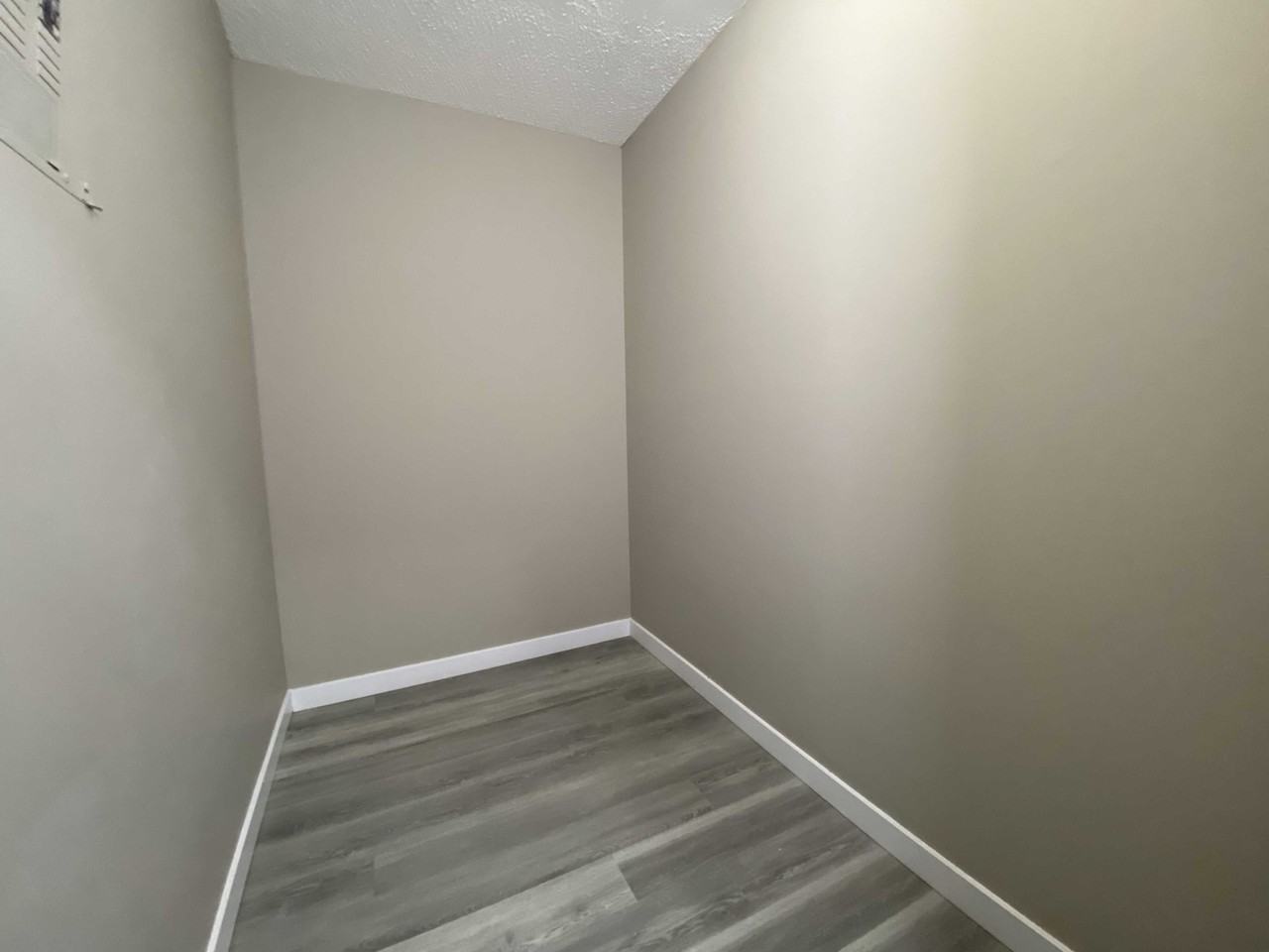 Fairhaven Apartments 377 365377 Pendygrasse Road, Saskatoon, SK S7M