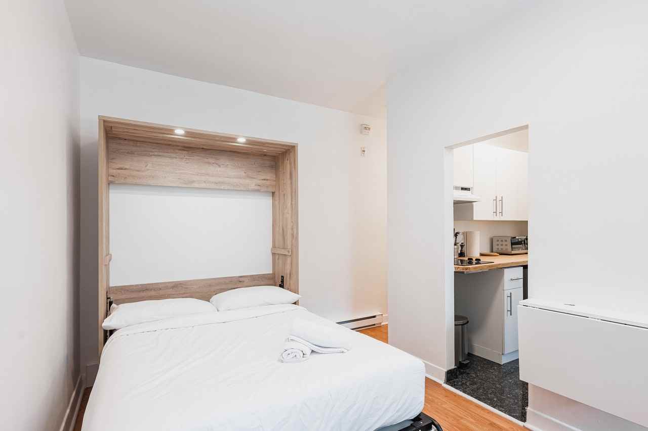 Overdale Apartments in Quartier VilleMarie, Montréal, QC H3G None Zumper