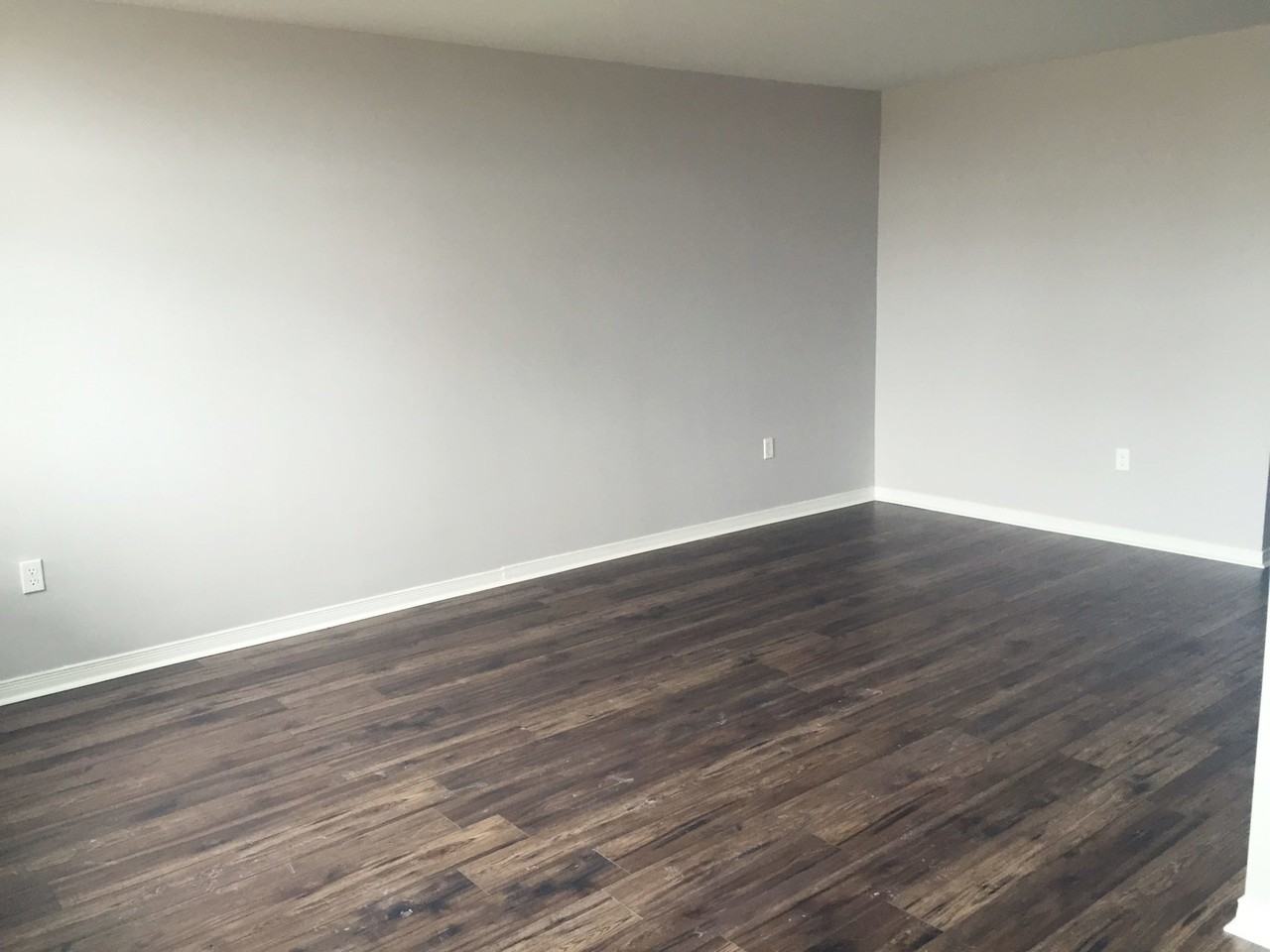 Drummond Place Apartments 5521 Drummond Rd, Niagara Falls, ON L2G 7G8