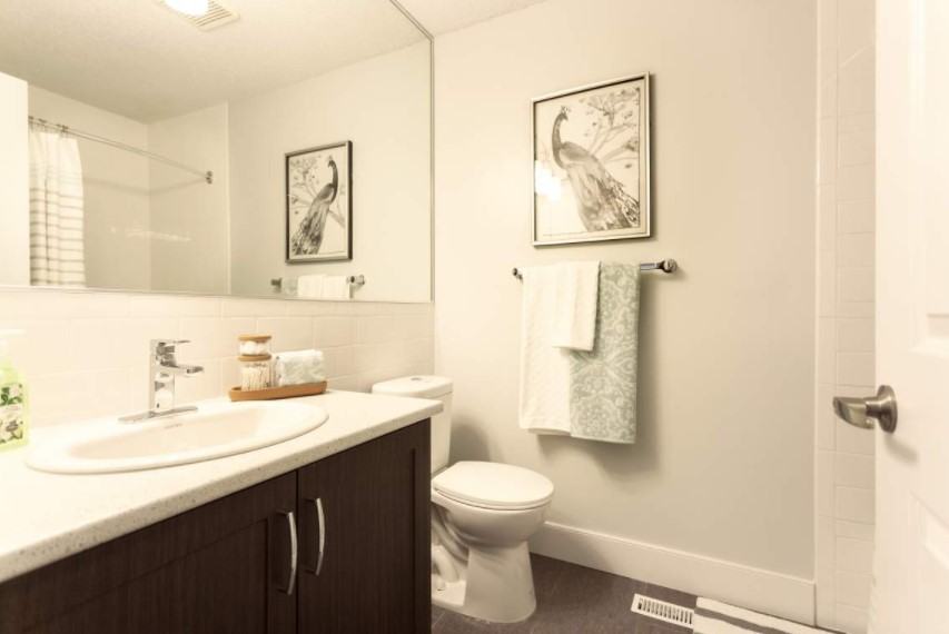 Calgary Falconridge Gardens Apartments 127 Falconridge Gdns Ne