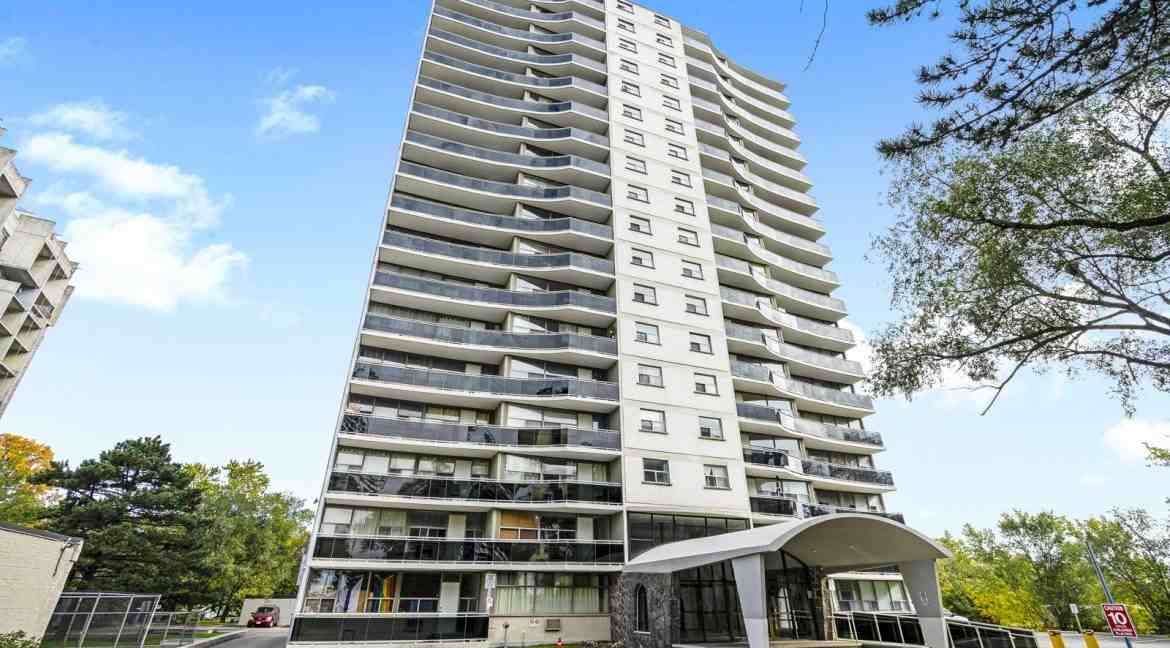 30 Speers Rd Apartments in Central Oakville, Oakville, ON L6K 2E4 Zumper