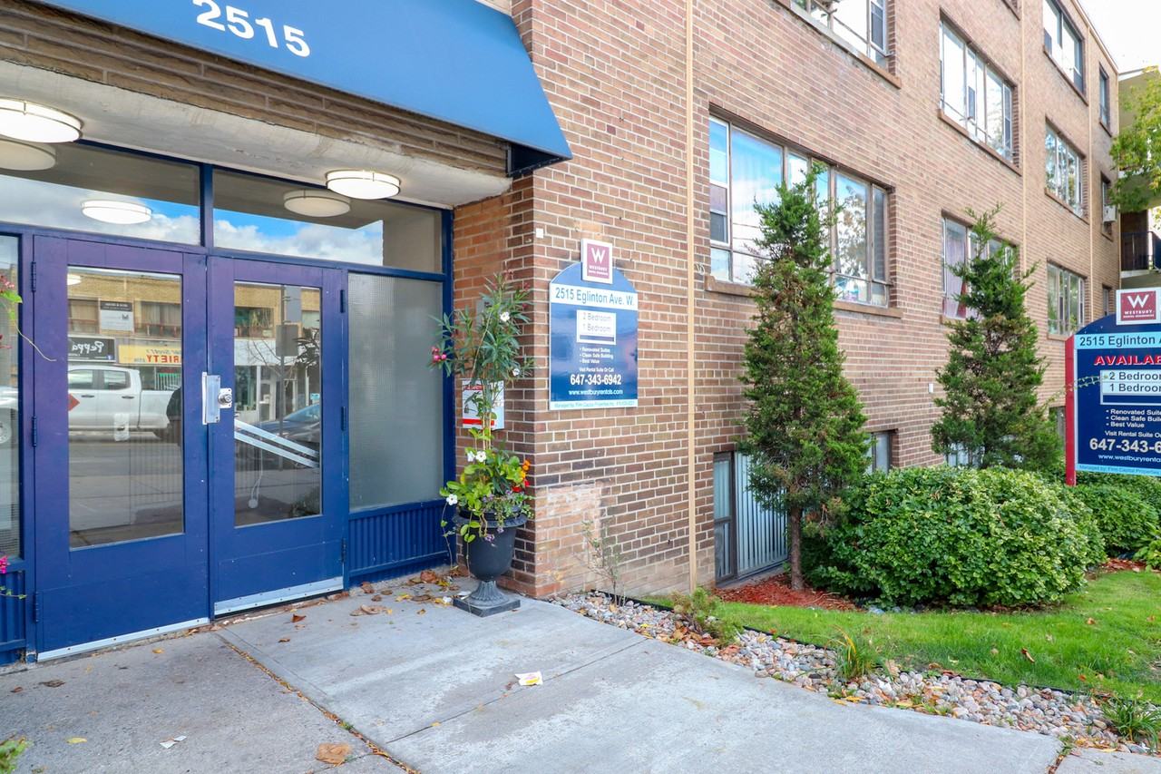 2507 & 2515 Eglinton Avenue West, Toronto Apartments 2515 & 2515