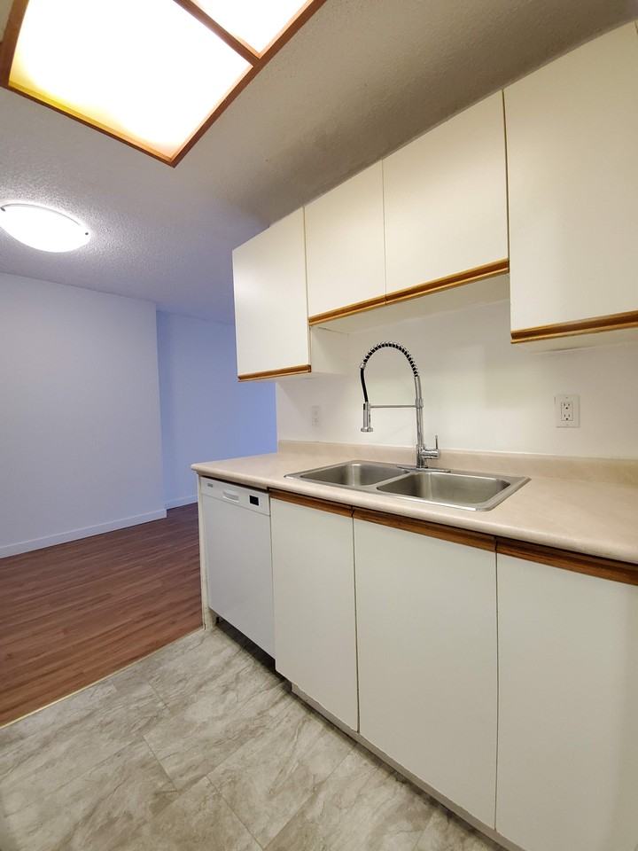 Tiffany Place Apartments 1115 Fourth Ave, New Westminster, BC V3M 1T6