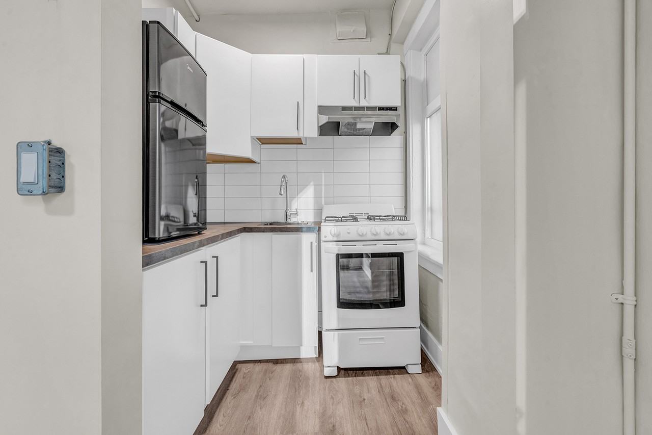 Strathmore Lodge Apartments 1086 Bute St, Vancouver, BC V6E 1Z5 Zumper