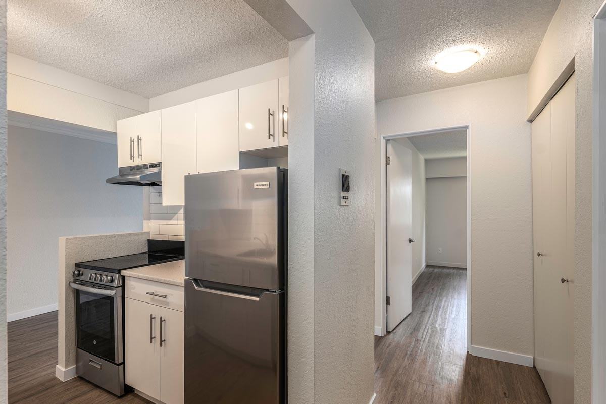 Highland Place Apartments 2600 Highland Blvd, Nanaimo, BC V9S 5G1 Zumper