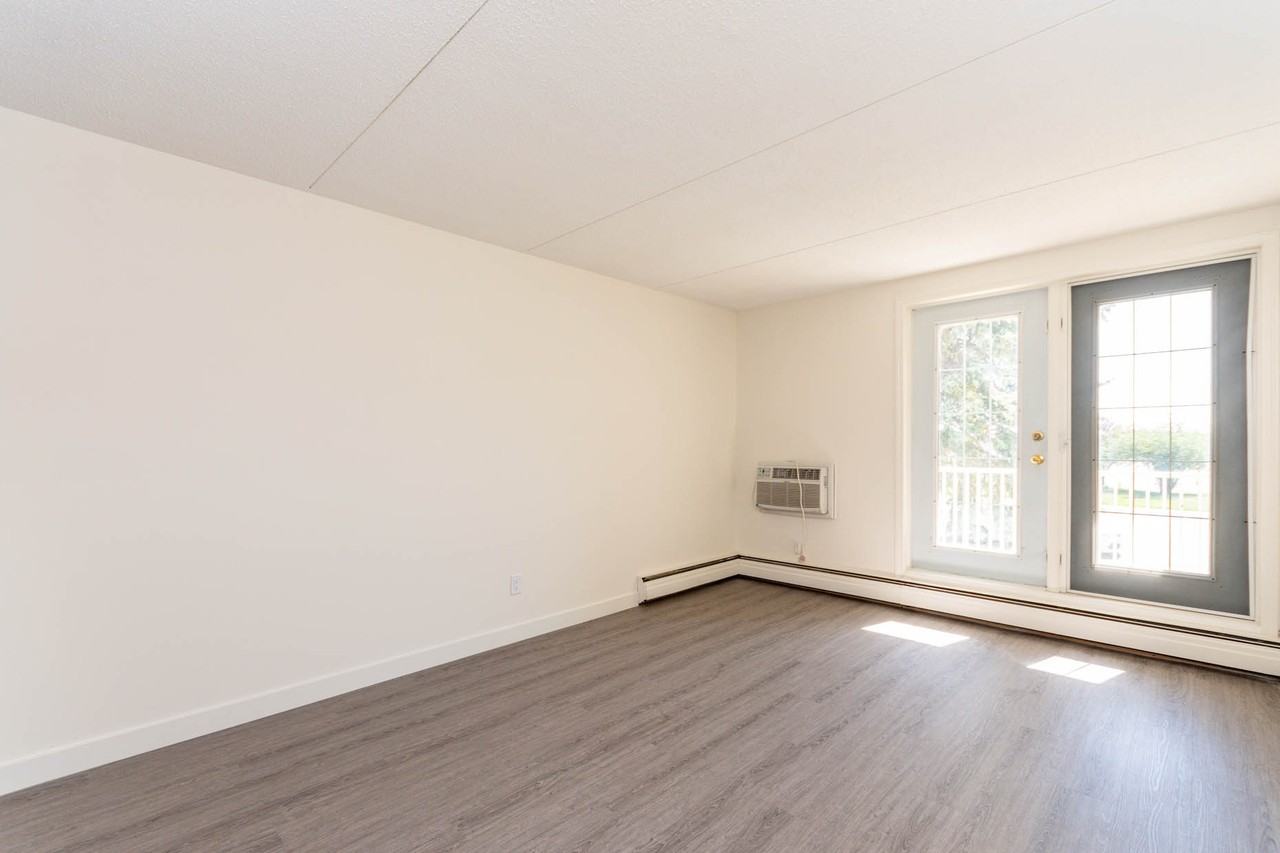 Lockwood Arms Apartments 193 Lockwood Rd, Regina, SK S4S 6G9 Zumper