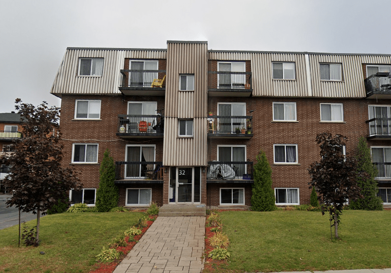 32 DE L'AQUEDUC Apartments 32 Rue De L'Aqueduc, Varennes, QC J3X 1P4