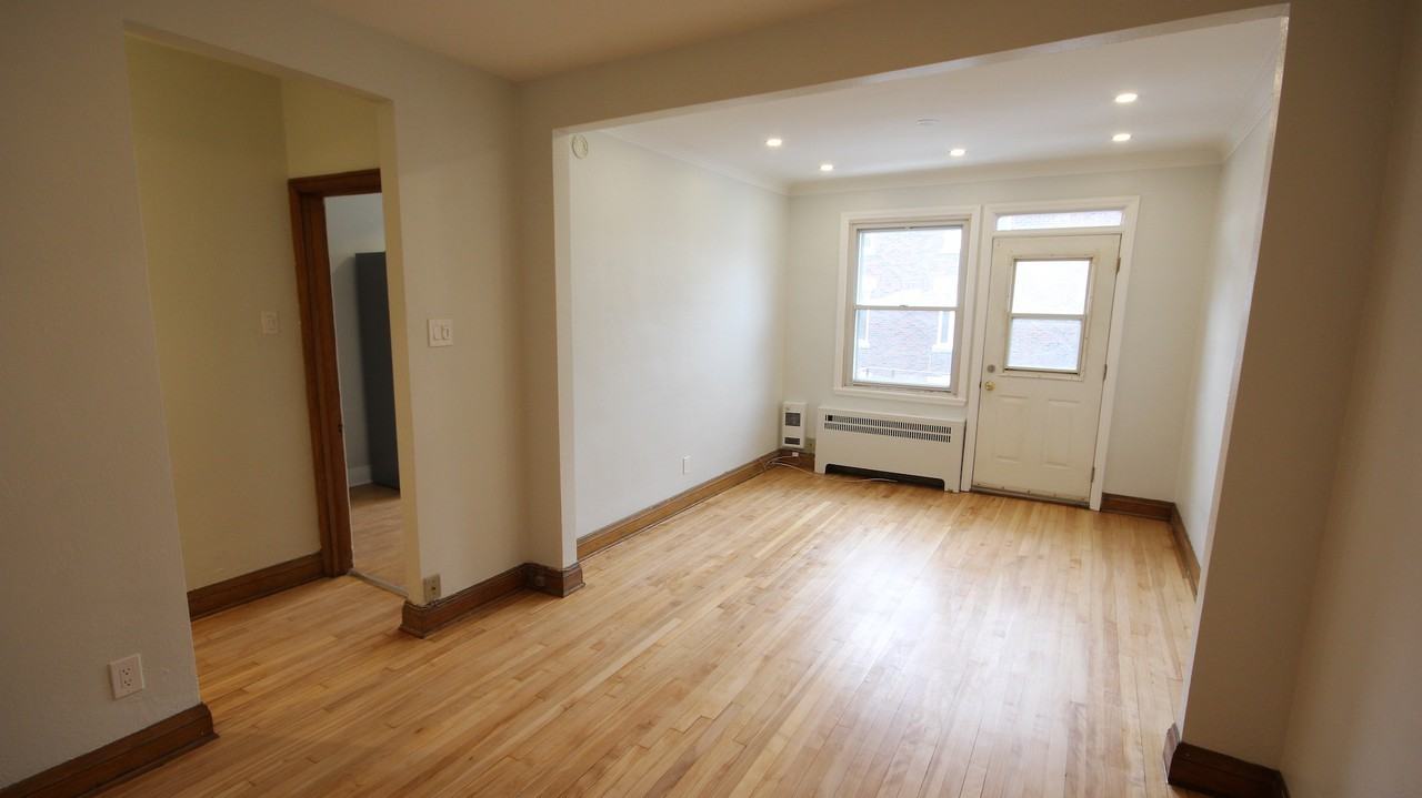 FA Realties Apartments 1301 Boul SaintJoseph E, Montréal, QC H2J 1M1