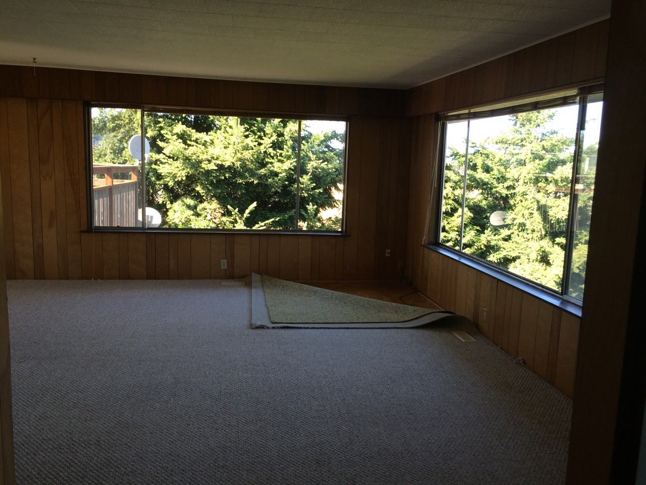 1685 Brierley Hill, Nanaimo, BC V9S 3X9 4 Bedroom House for 3,200