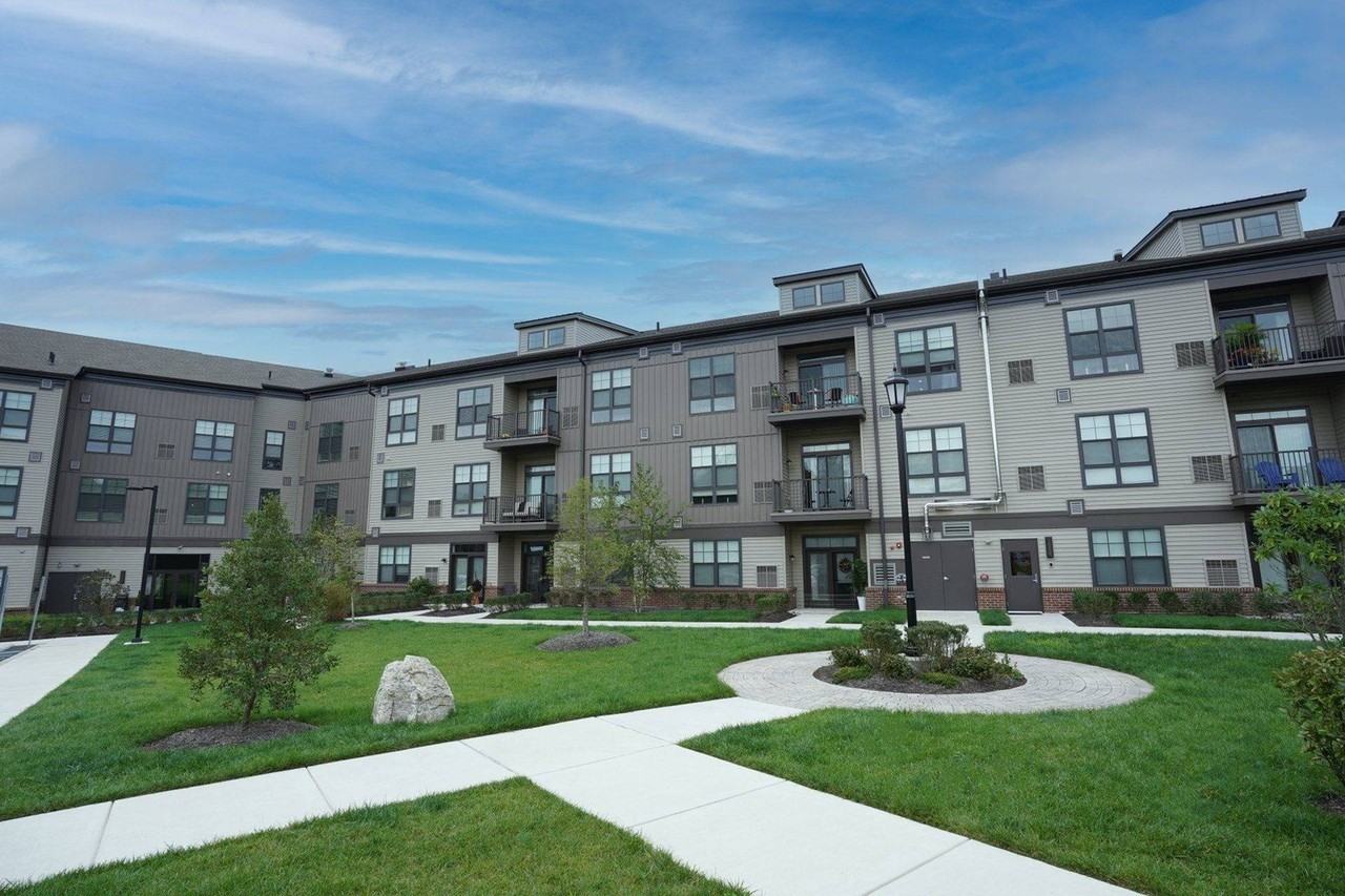 Butler Square Apartments 409 E Butler Ave, Doylestown, PA 18901 Zumper