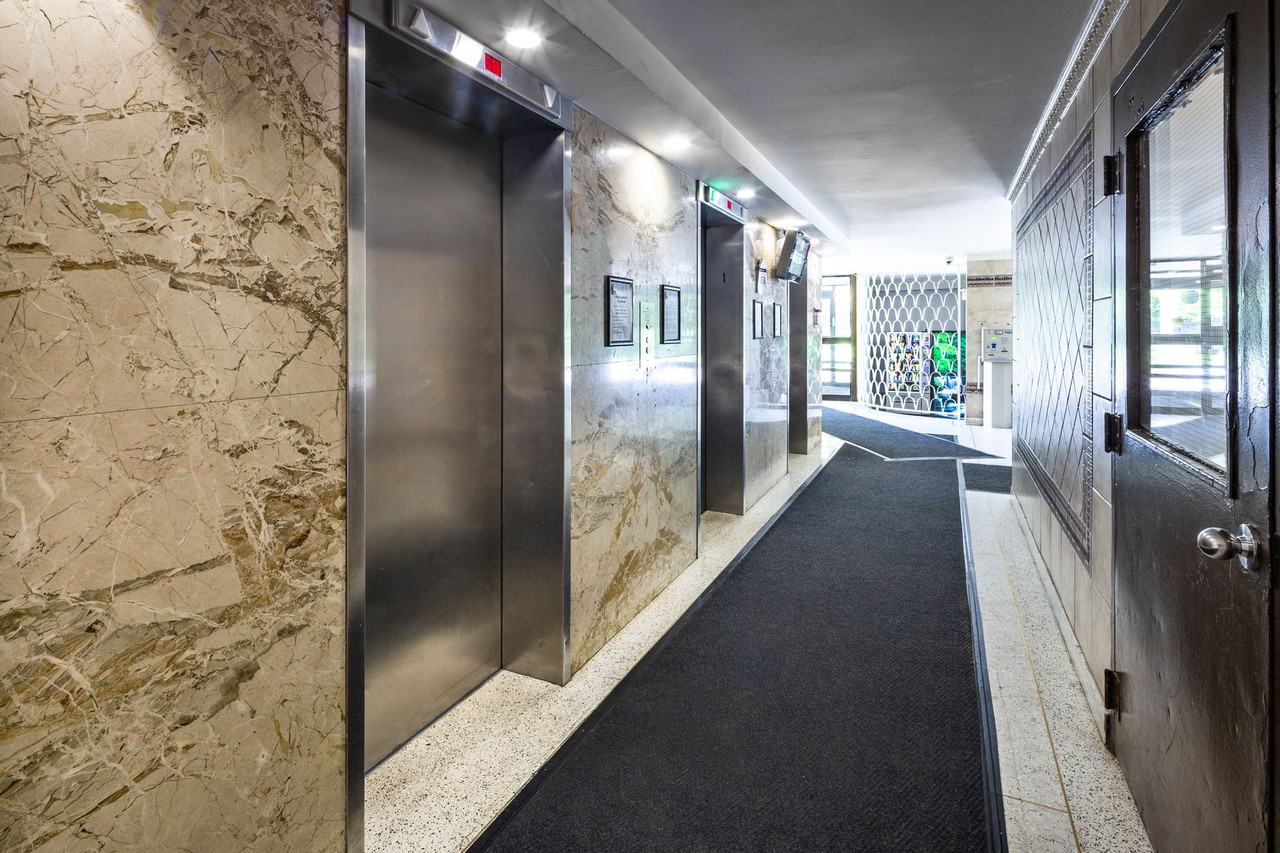 25 St. Dennis Apartments 25 St Dennis Dr, Toronto, ON M3C 1E6 Zumper