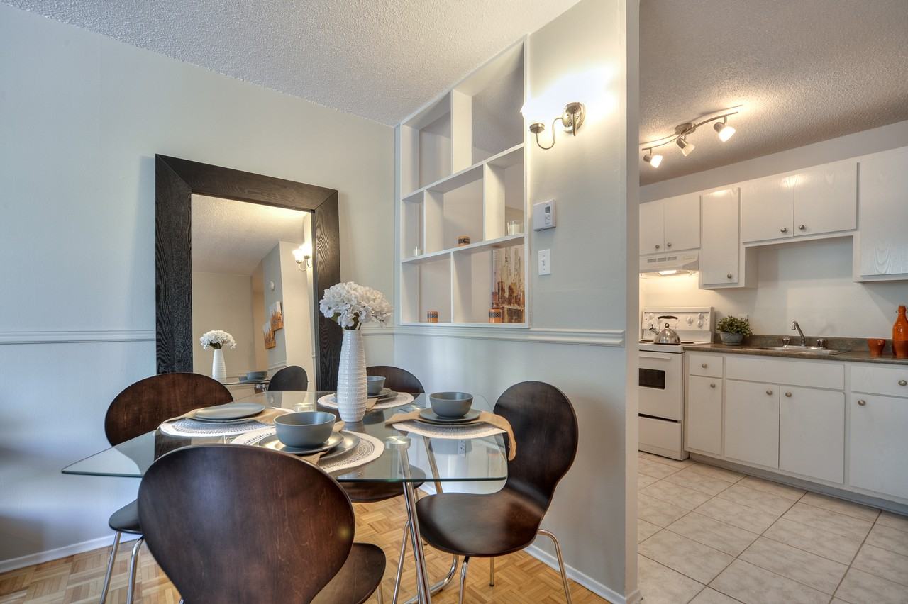 Villa SaintJean Apartments 4150 Boul SaintJean, DollardDes Ormeaux