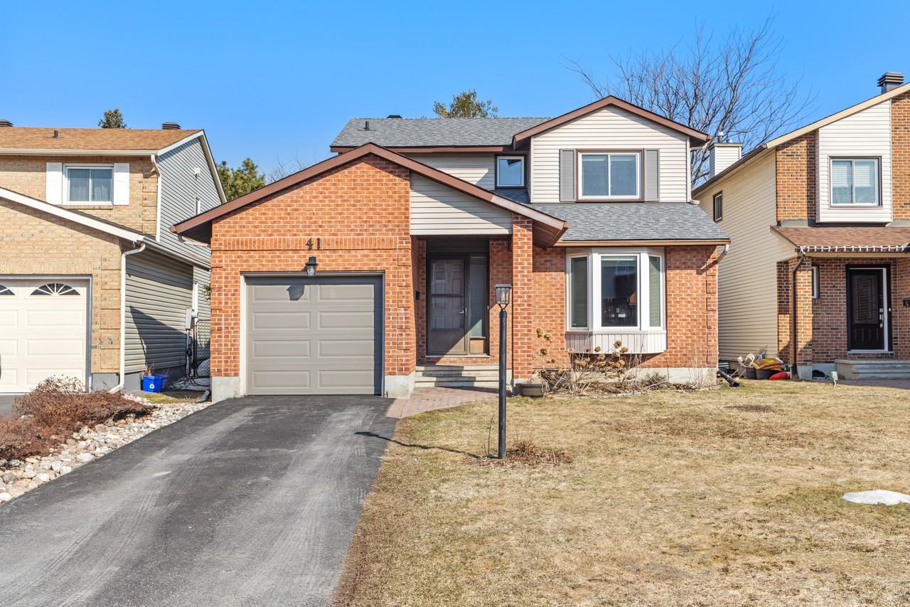 41 Coolspring Crescent Apartments 41 Coolspring Cres, Ottawa, ON K2E