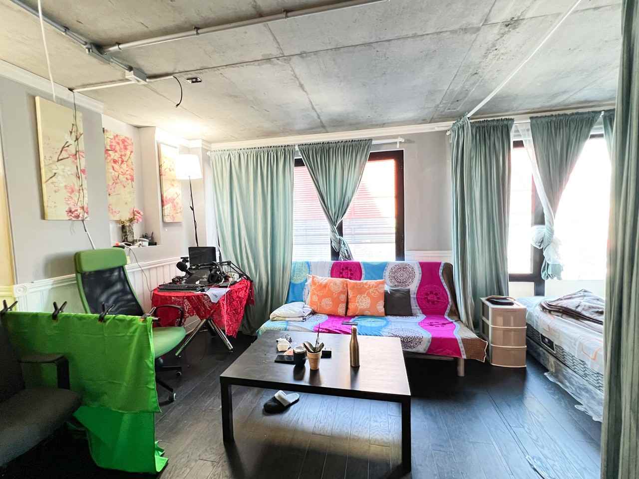 1000 Rue Ottawa Apt 608, Montréal, QC H3C 0P3, CA 16 unit Rentals