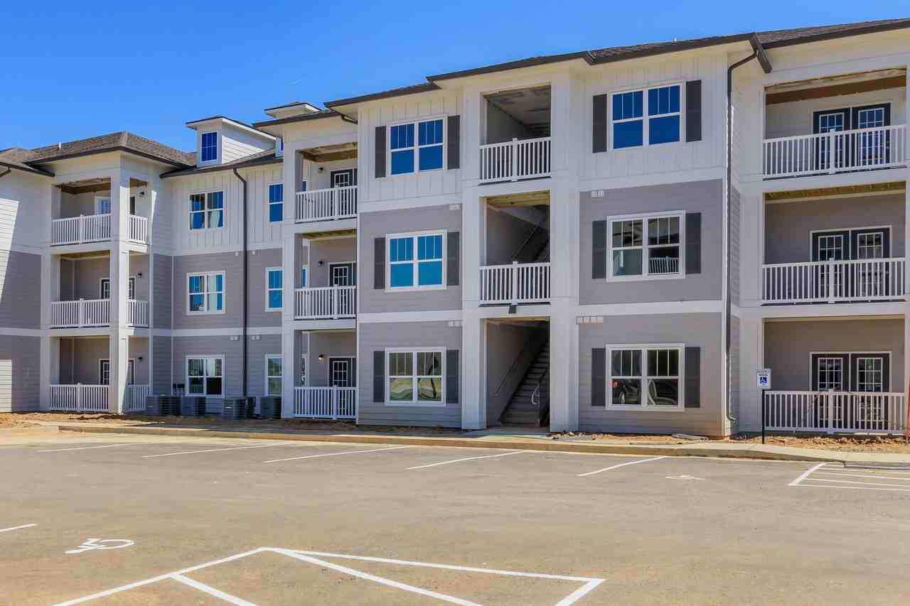 The Park at Beasley Apartments 174 Green Park Dr, Dickson, TN 37055