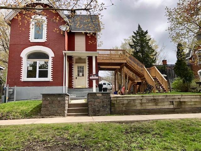 Peel Street 05 Apartments 5 Peel St, Barrie, ON L4M 3K7 Zumper