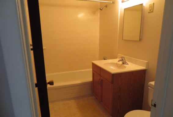 Baylor Place Apartments 70 Baylor Ave, Winnipeg, MB R3T 3K1 Zumper