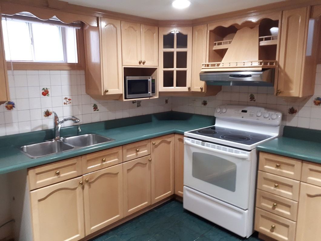 Cordella Avenue, Toronto, ONTARIO M6N 2J6 1 Bedroom Apartment for