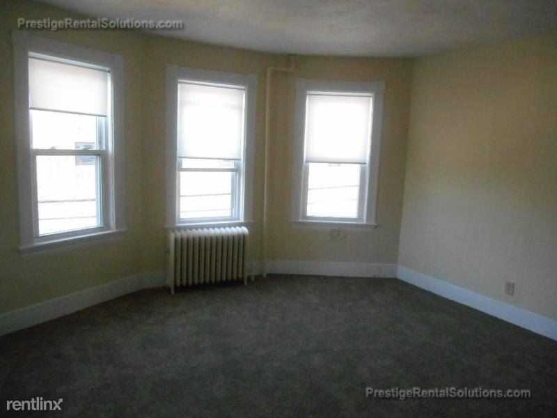 352 Shirley St Apartments in Winthrop Beach, Winthrop Town, MA 02152