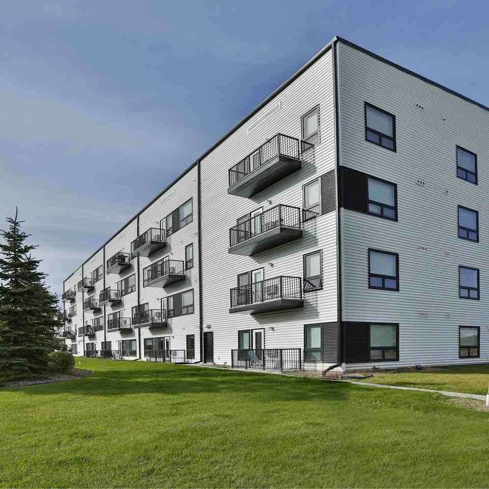 Marquis Village Apartments 50 3050 De La Seigneurie, Winnipeg, MB