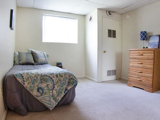 University Terrace Apartments 818 Bellaire Avenue, State College, PA