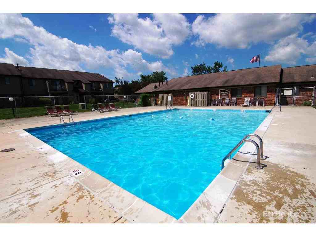 Creekside South Apartments 8055 Crossing Dr, Indianapolis, IN 46227