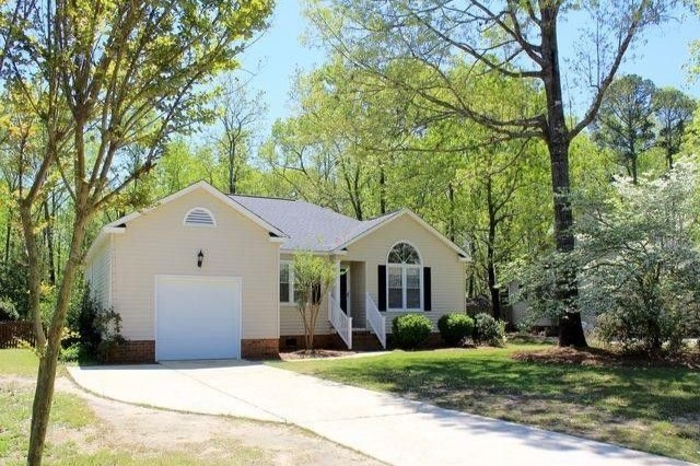 2359 Chadwick Dr, Florence, SC 29501 3 Bedroom House for 1,750/month