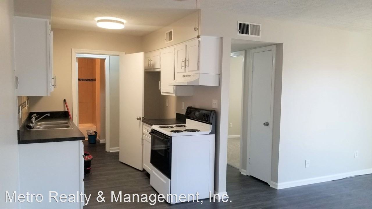 5502 Del Maria Apartments 5502 Delmaria Way, Louisville, KY 40291