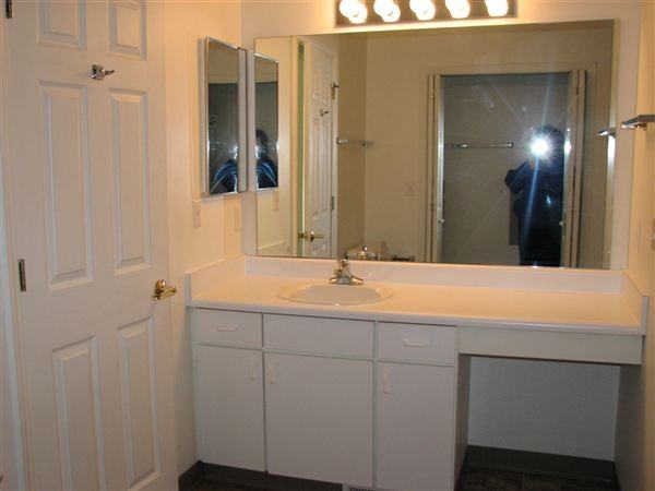 Dockside Apartments 533 Quaker St, South Haven, MI 49090 Zumper